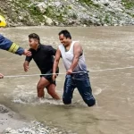 ਉੱਤਰੀ ਸਿੱਕਮ ਵਿਚ ਲਗਾਤਾਰ ਪੈ ਰਹੇ ਮੀਂਹ ਕਰਕੇ 1500 ਸੈਲਾਨੀ ਫਸੇ