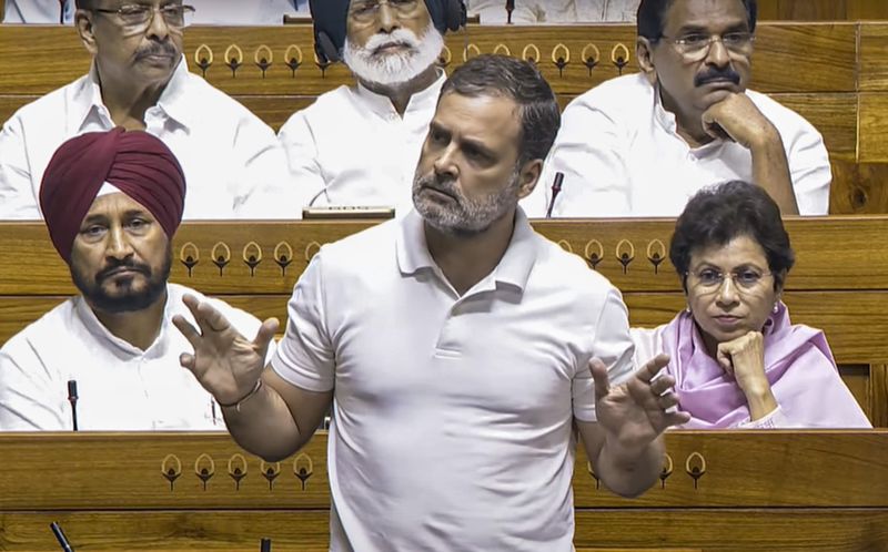 ਪ੍ਰਧਾਨ ਮੰਤਰੀ ਨੇ ਆਪਣਾ ਅਕਸ ਬਚਾਉਣ ਲਈ ਫ਼ੌਜ ਵਰਤੀ: ਰਾਹੁਲ