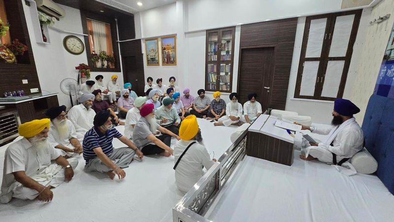 ਅਕਾਲ ਤਖ਼ਤ ਵੱਲੋਂ ਚੀਫ਼ ਖਾਲਸਾ ਦੀਵਾਨ ਦੇ ਮੈਂਬਰਾਂ ਨੂੰ ਅੰਮ੍ਰਿਤਧਾਰੀ ਬਣਨ ਲਈ 1 ਸਤੰਬਰ ਤੱਕ ਦੀ ਮੋਹਲਤ