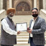 ਕੈਨੇਡਾ:ਮੈਨੀਟੋਬਾ ਸਰਕਾਰ ਦੇ ਮੰਤਰੀ ਮਿੰਟੂ ਸੰਧੂ ਵੱਲੋਂ ਉੱਘੇ ਸਮਾਜ ਸੇਵੀ ਦਾ ਸਨਮਾਨ