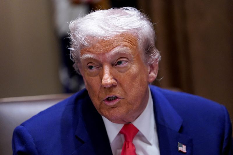 ਟਰੰਪ ਦਾ ਐਲਾਨ ਪਾਕਿਸਤਾਨ ’ਚ ਤੇਲ ਭੰਡਾਰ ਵਿਕਸਤ ਕਰੇਗਾ ਅਮਰੀਕਾ, ਕਿਹਾ…ਸ਼ਾਇਦ ਇਕ ਦਿਨ ਭਾਰਤ ਨੂੰ ਤੇਲ ਵੇਚੇ ਪਾਕਿਸਤਾਨ