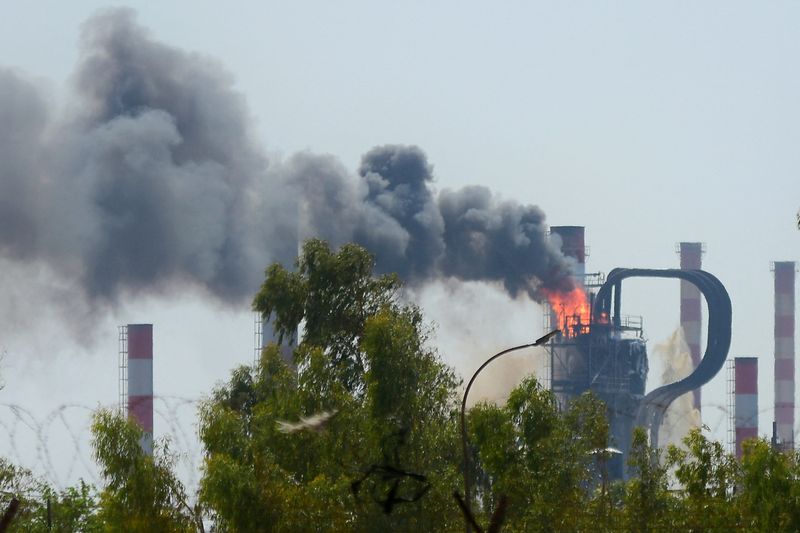 ਇਰਾਨ ਦੀ ਸਭ ਤੋਂ ਵੱਡੀ ਤੇਲ ਰਿਫਾਇਨਰੀ ’ਚ ਅੱਗ