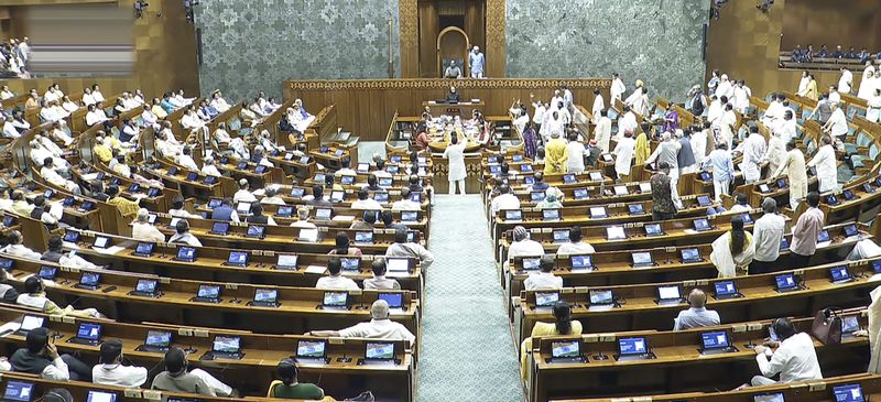 ਸੰਸਦ ਦਾ ਮੌਨਸੂਨ ਇਜਲਾਸ ‘ਐੱਸਆਈਆਰ’ ’ਤੇ ਹੰਗਾਮੇ ਦੀ ਭੇਟ ਚੜ੍ਹਿਆ