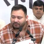 ਚੋਣ ਕਮਿਸ਼ਨ ਦੀ ‘ਮਿਲੀਭੁਗਤ’ ਨਾਲ ਵੋਟਾਂ ’ਤੇ ‘ਡਾਕਾ’ ਮਾਰ ਰਹੀ ਹੈ ਭਾਜਪਾ: ਤੇਜਸਵੀ ਯਾਦਵ