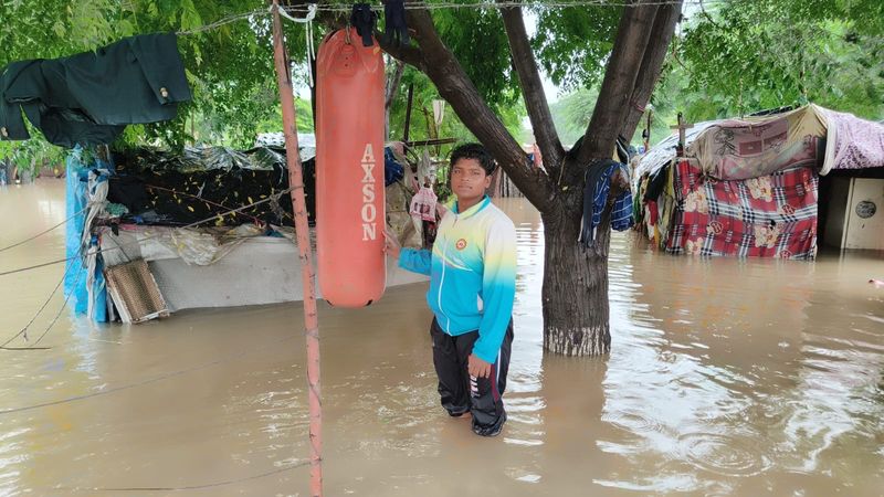 ਦੁੱਖਾਂ ਦੀ ਝੜੀ: ਕਰੋ ਪੂਜਾ ਇਸ ‘ਰਾਣੀ’ ਦੀ, ਜੋ ਸਿਦਕ ਦਾ ਦੀਵਾ ਬਾਲੀ ਖੜ੍ਹੀ