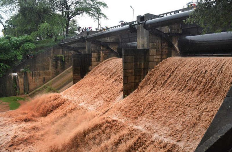 ਸੁਖਨਾ ਝੀਲ ਦੇ ਫਲੱਡ ਗੇਟ 24 ਘੰਟਿਆਂ ਵਿੱਚ ਦੂਜੀ ਵਾਰ ਖੋਲ੍ਹੇ