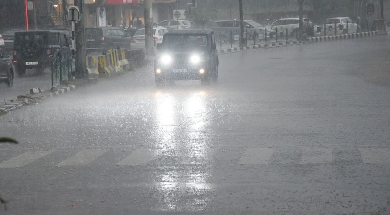 ਪੰਜਾਬ ’ਚ ਮੌਨਸੂਨ ਦੀ ਸਮੇਂ ਤੋਂ ਪਹਿਲਾਂ ਦਸਤਕ ਦੇ ਬਾਵਜੂਦ ਰਫ਼ਤਾਰ ਮੱਠੀ