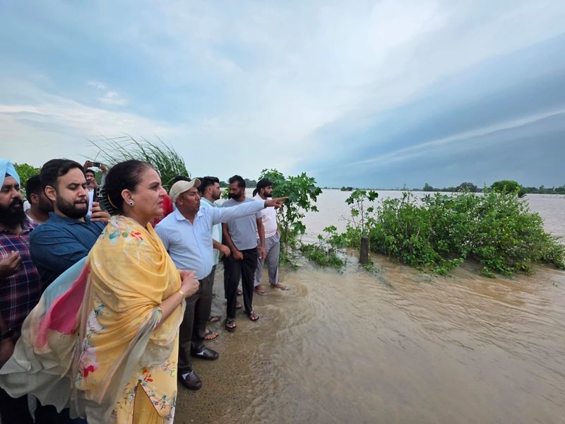 ਪੰਜਾਬ ’ਚ ਹੜ੍ਹਾਂ ਦੀ ਸਥਿਤੀ ਸੁਧਰਨ ਲੱਗੀ