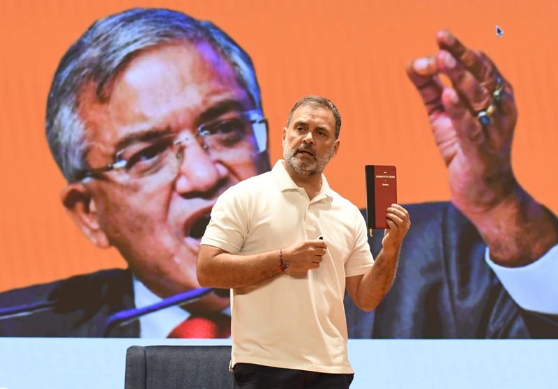 ‘ਚੋਣਾਂ ਦੇ ਚੌਕੀਦਾਰ’ ਨੇ ‘ਵੋਟ ਚੋਰਾਂ’ ਨੂੰ ਬਚਾਇਆ: ਰਾਹੁਲ ਗਾਂਧੀ