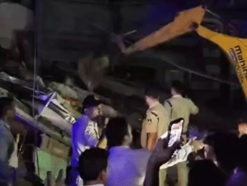 ਇੰਦੌਰ ਵਿਚ ਤਿੰਨ ਮੰਜ਼ਿਲਾ ਇਮਾਰਤ ਡਿੱਗੀ; 2 ਮੌਤਾਂ,12 ਜ਼ਖ਼ਮੀ