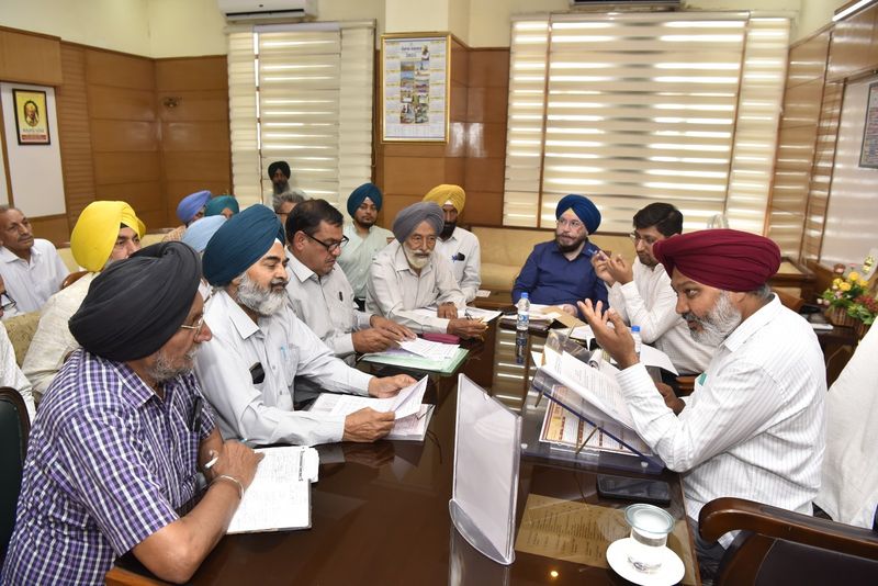 ਵਿੱਤ ਮੰਤਰੀ ਵੱਲੋਂ ਮੁਲਾਜ਼ਮ ਤੇ ਪੈਨਸ਼ਨਰ ਜਥੇਬੰਦੀਆਂ ਨਾਲ ਮੀਟਿੰਗ