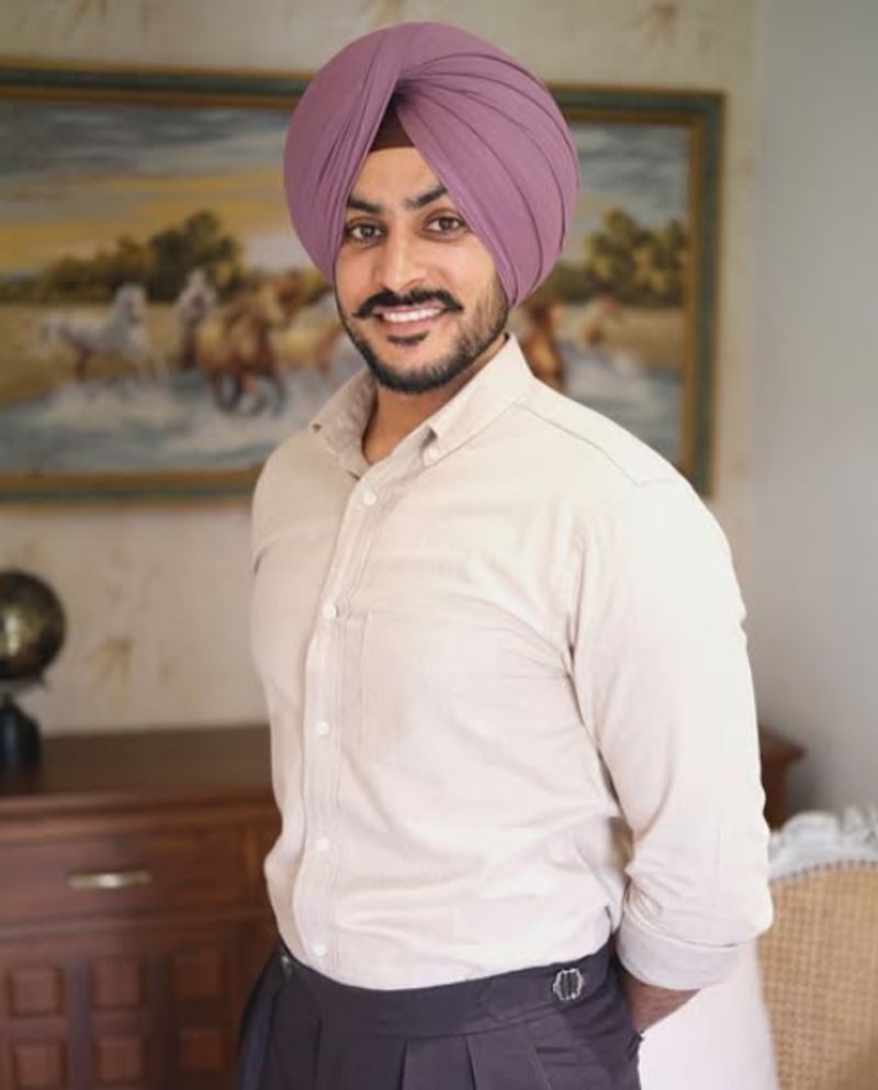 Rajvir jawanda: ਆਪਣੀ ਸੁਰੀਲੀ ਆਵਾਜ਼ ਦੇ ਨਾਲ ਪੰਜਾਬੀਆਂ ਦੇ ਮਨਾਂ ਵਿੱਚ ਵਸਦਾ ਰਹੇਗਾ ਰਾਜਵੀਰ ਜਵੰਦਾ