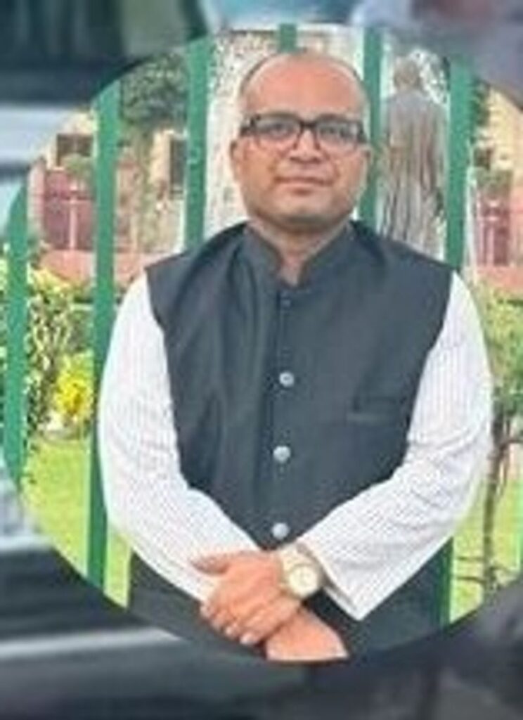 ਆਜ਼ਾਦ ਉਮੀਦਵਾਰ ਨਵਨੀਤ ਚਤੁਰਵੇਦੀ ਦੇ ਕਾਗ਼ਜ਼ ਰੱਦ