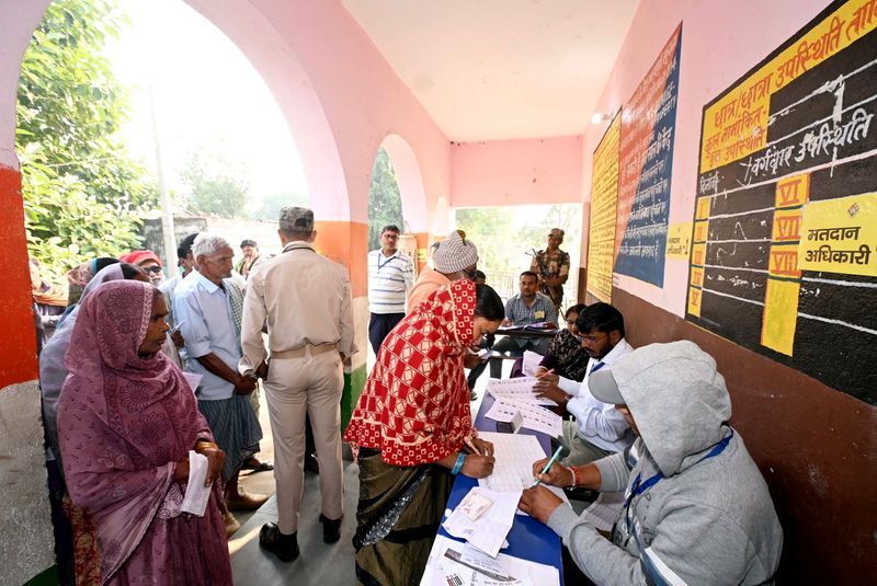 ਬਿਹਾਰ ਚੋਣਾਂ: ਸਵੇਰੇ 9 ਵਜੇ ਤੱਕ 14.55 ਫੀਸਦ ਪੋਲਿੰਗ