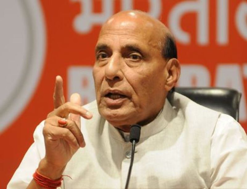 ਰਾਜਨਾਥ ਸਿੰਘ ASEAN ਰੱਖਿਆ ਮੰਤਰੀਆਂ ਦੀ ਮੀਟਿੰਗ ADMM-Plus ਲਈ ਕੁਆਲਾਲੰਪੁਰ ਪਹੁੰਚੇ