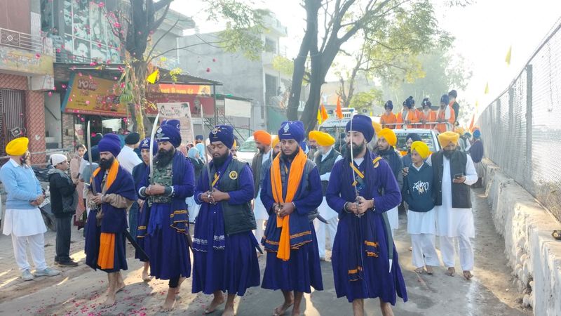 350 ਸਾਲਾ ਸ਼ਹੀਦੀ ਦਿਹਾੜੇ ਨੂੰ ਸਮਰਪਿਤ ਸੀਸ ਮਾਰਗ ਯਾਤਰਾ ਆਨੰਦਪੁਰ ਸਾਹਿਬ ਲਈ ਰਵਾਨਾ