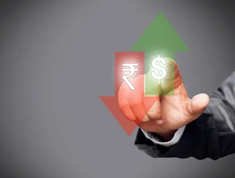 ਰੁਪਇਆ 9 ਪੈਸੇ ਡਿੱਗ ਕੇ ਸਭ ਤੋਂ ਹੇਠਲੇ ਪੱਧਰ ’ਤੇ; ਇਕ ਡਾਲਰ ਦੀ ਕੀਮਤ 90.87 ਰੁਪਏ