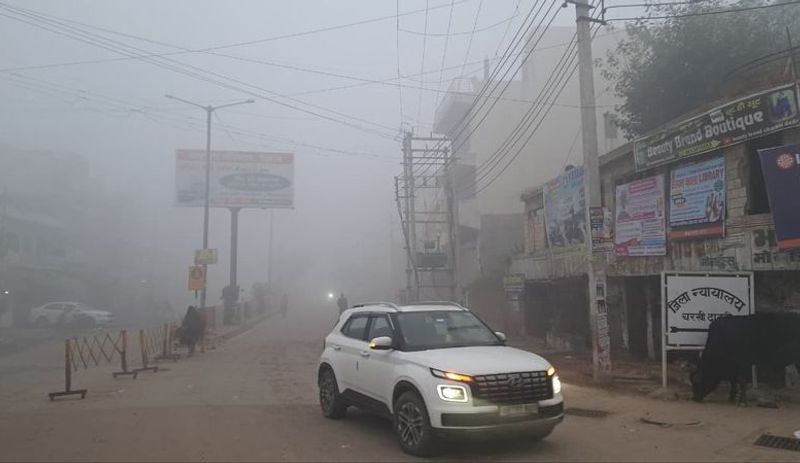 ਉੱਤਰੀ ਭਾਰਤ ਵਿੱਚ ਕੜਾਕੇ ਦੀ ਠੰਢ; ਦਿੱਲੀ ਹਵਾਈ ਅੱਡੇ ’ਤੇ 148 ਉਡਾਣਾਂ ਰੱਦ