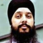 ਕੈਨੇਡਾ: ਅੰਮ੍ਰਿਤਧਾਰੀ ਨੌਜਵਾਨ ਨੇ ਰਾਜ ਘਰਾਣੇ ਦੇ ਨਾਂਅ ਤੇ ਹਲਫ਼ ਲੈਣ ਦੀ ਰਿਵਾਇਤ ਬਦਲਵਾਈ