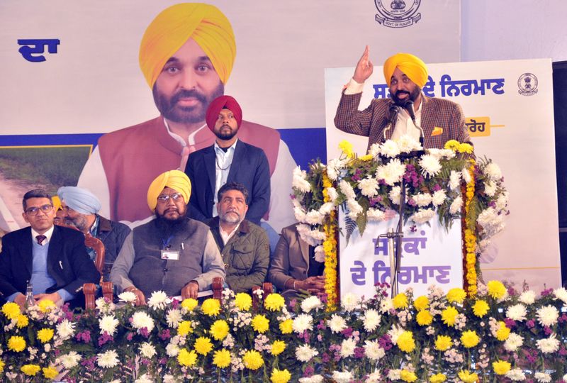 ਧਾਮੀ ਗੁਰੂ ਦੇ ਨਹੀਂ, ਸੁਖਬੀਰ ਦੇ ਸਿਪਾਹੀ: ਮਾਨ