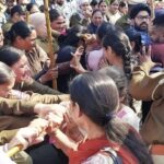 ਮੁੱਖ ਮੰਤਰੀ ਦੀ ਕੋਠੀ ਅੱਗੇ ਬੇਰੁਜ਼ਗਾਰਾਂ ਤੇ ਪੁਲੀਸ ਵਿਚਾਲੇ ਖਿੱਚ-ਧੂਹ