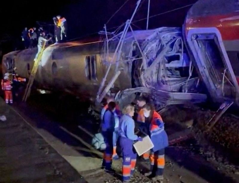 ਸਪੇਨ: ਹਾਈ ਸਪੀਡ ਰੇਲਗੱਡੀਆਂ ਦੀ ਟੱਕਰ, 21 ਲੋਕਾਂ ਦੀ ਮੌਤ