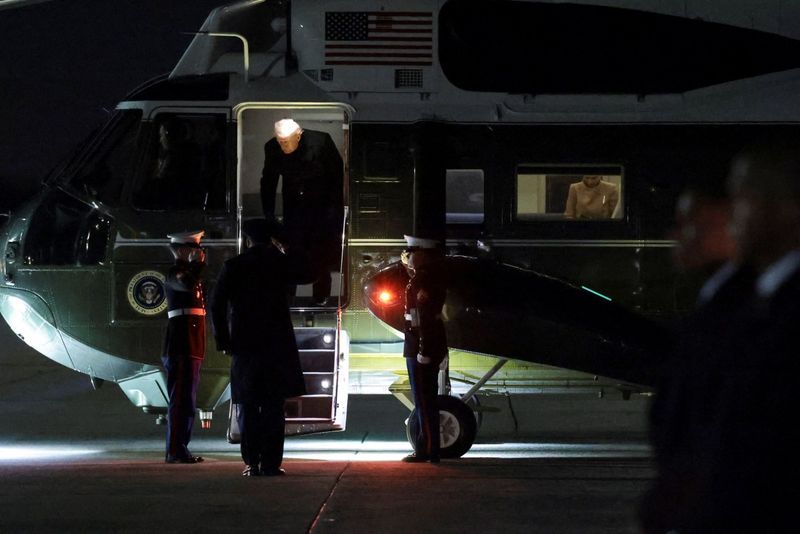 ‘ਬਿਜਲੀ ਦੇ ਮਾਮੂਲੀ ਨੁਕਸ’ ਕਰਕੇ ਏਅਰ ਫੋਰਸ ਵਨ ਵਾਸ਼ਿੰਗਟਨ ਮੁੜਿਆ