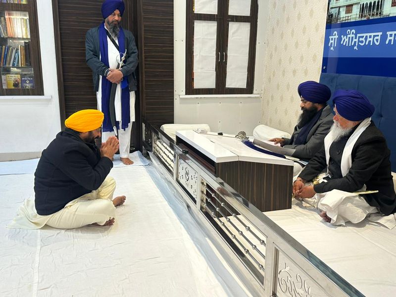 Summons over Sikh tenets row: ਕਦੇ ਅਕਾਲ ਤਖਤ ਸਾਹਿਬ ਨੂੰ ਚੁਣੌਤੀ ਨਹੀਂ ਦਿੱਤੀ: ਭਗਵੰਤ ਮਾਨ; ਸਕੱਤਰੇਤ ਤੋਂ ਬਾਹਰ ਆਏ ਮੁੱਖ ਮੰਤਰੀ