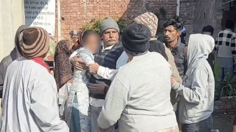 ਖੰਨਾ ’ਚ ਪਾਸਟਰ ਵੱਲੋਂ 21 ਸਾਲਾ ਕੁੜੀ ਨੂੰ 3 ਹਫ਼ਤੇ ਤੱਕ ਬੰਧਕ ਬਣਾਉਣ ਦਾ ਮਾਮਲਾ: ਨਿਹੰਗ ਸਿੰਘਾਂ ਨੇ ਛੁਡਵਾਈ ਕੁੜੀ