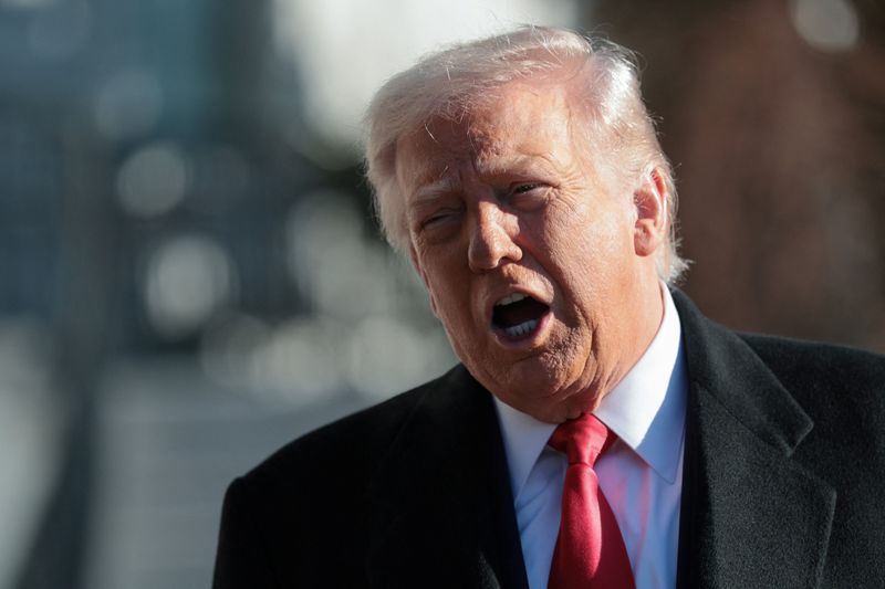 ਟਰੰਪ ਵੱਲੋਂ ਇਰਾਨੀ ਅਧਿਕਾਰੀਆਂ ਨਾਲ ਬੈਠਕਾਂ ਰੱਦ, ਲੋਕਾਂ ਨੂੰ ਕਿਹਾ ‘ਪ੍ਰਦਰਸ਼ਨ ਕਰਦੇ ਰਹੋ, ਮਦਦ ਆਉਣ ਵਾਲੀ ਹੈ’