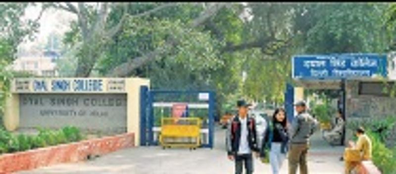 ਦਿਆਲ ਸਿੰਘ ਈਵਨਿੰਗ ਕਾਲਜ ਦਾ ਨਾਮ ਬਦਲਣ ਦਾ ਮਸਲਾ: ਵਿਦਵਾਨਾਂ ਵੱਲੋਂ ਕਾਲਜ ਦਾ ਨਾਂ ਬਦਲਣ ਦਾ ਵਿਰੋਧ