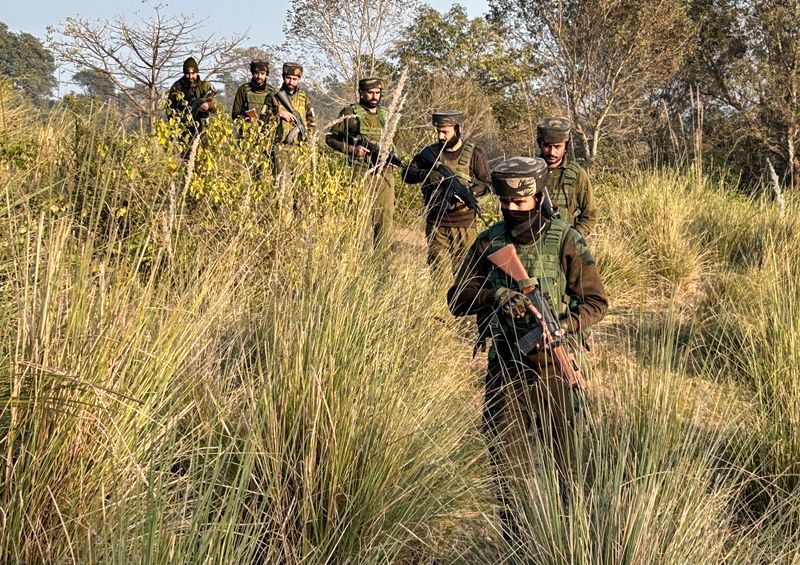 ਜੰਮੂ ਕਸ਼ਮੀਰ: ਦਹਿਸ਼ਤਗਰਦਾਂ ਦੀ ਪੈੜ ਨੱਪਣ ਲਈ ਕਿਸ਼ਤਵਾੜ ’ਚ ਕਾਰਵਾਈ ਮੁੜ ਸ਼ੁਰੂ