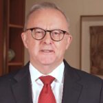 ਰੱਬ ਦੇ ਵਾਸਤੇ, ਗੁੱਸਾ ਘੱਟ ਕਰੋ: ਐਲਬਨੀਜ਼