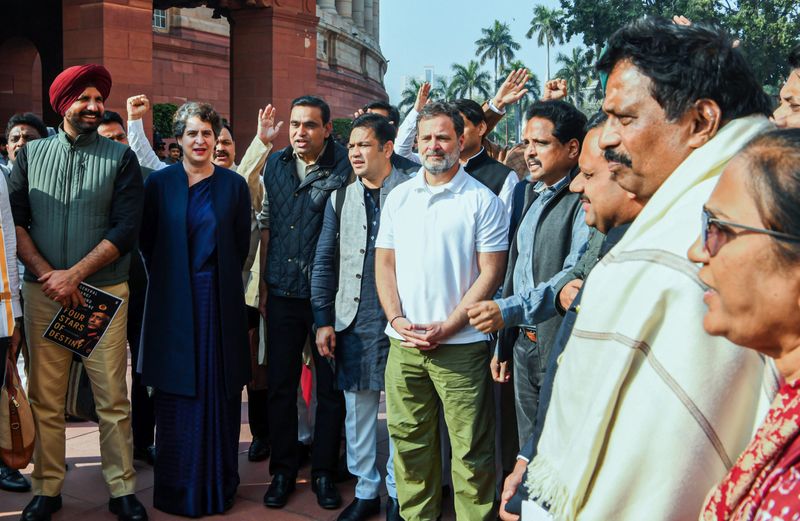 ਔਜਲਾ ਤੇ ਵੜਿੰਗ ਸਣੇ ਅੱਠ ਮੈਂਬਰ ਲੋਕ ਸਭਾ ’ਚੋਂ ਮੁਅੱਤਲ