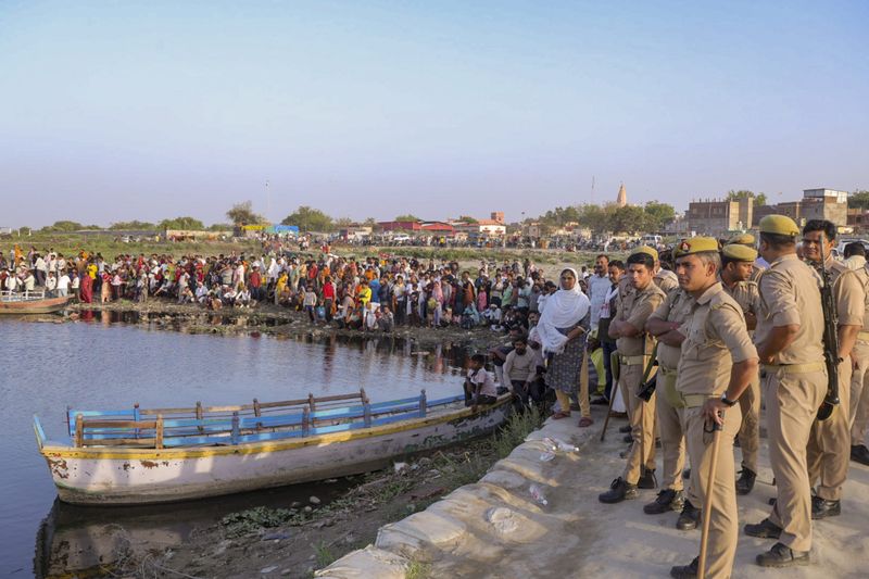 Vrindavan boat tragedy: ਪੰਜਾਬ ਵਿੱਚ ਸੋਗ ਦੀ ਲਹਿਰ, ਦਸ ਵਿੱਚੋਂ ਨੌਂ ਮ੍ਰਿਤਕ ਦੇਹਾਂ ਦੇ ਸਸਕਾਰ ਦੀਆਂ ਤਿਆਰੀਆਂ ਜਾਰੀ