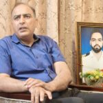 ਪਹਿਲਗਾਮ ਹਮਲੇ ਦੀ ਪਹਿਲੀ ਬਰਸੀ: ਸ਼ਹੀਦ Lt. Vinay Narwal ਦਾ ਪਰਿਵਾਰ ਗ਼ਮ’ਚ ਵੀ ਤਲਾਸ਼ ਰਿਹੈ ਸਮਾਜ ਸੇਵਾ ਦੇ ਰਾਹ