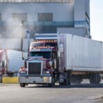 ਅਮਰੀਕਾ ’ਚ ਪੰਜਾਬੀਆਂ ’ਤੇ ਵੱਡੀ ਮਾਰ: 1,790 ਵਿਦੇਸ਼ੀ ਟਰੱਕ ਡਰਾਈਵਰਾਂ ਦੇ ਲਾਇਸੈਂਸ ਰੱਦ