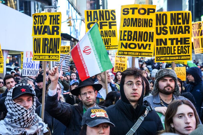 US Iran War Ceasefire: ਇਜ਼ਰਾਈਲ ਵੱਲੋਂ ਲਿਬਨਾਨ ’ਤੇ ਹਮਲੇ ਤੇਜ਼ ਕਰਨ ਅਤੇ ਇਰਾਨ ਵੱਲੋਂ ਮੁੜ ਹੋਰਮੂਜ਼ ਜਲਮਾਰਗ ਬੰਦ ਕਰਨ ਨਾਲ ਜੰਗਬੰਦੀ ਨੂੰ ਖ਼ਤਰਾ