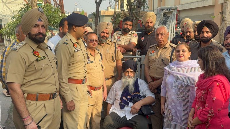 ਸਮਾਣਾ ਟਾਵਰ ਮੋਰਚਾ: 560 ਦਿਨਾਂ ਬਾਅਦ ਟਾਵਰ ਤੋਂ ਸੁਰੱਖਿਅਤ ਹੇਠਾਂ ਉਤਾਰੇ ਗਏ ‘ਗੁਰਜੀਤ ਸਿੰਘ ਖ਼ਾਲਸਾ’