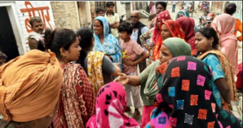 ਨਸ਼ਾ ਤਸਕਰਾਂ ਵਿਰੁੱਧ ਆਵਾਜ਼ ਚੁੱਕਣ ਵਾਲੇ ਦੀ ਕੁੱਟਮਾਰ; ਕਾਰਵਾਈ ਨਾ ਹੋਣ ‘ਤੇ ਰੋਸ ਪ੍ਰਦਰਸ਼ਨ