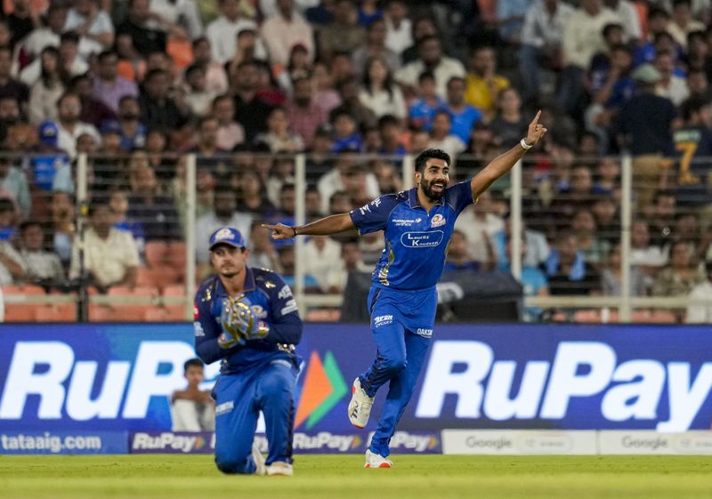IPL: ਤਿਲਕ ਵਰਮਾ ਦੇ ਸੈਂਕੜੇ ਨੇ ਗੁਜਰਾਤ ਦੇ ਗੜ੍ਹ ’ਚ ਮੁੰਬਈ ਦਾ ਝੰਡਾ ਕੀਤਾ ਬੁਲੰਦ