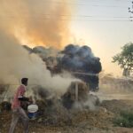 ਤੂੜੀ ਦੀਆਂ ਗੰਢਾਂ ਨਾਲ ਲੱਦੀ ਓਵਰਲੋਡ ਟਰਾਲੀ ਨੂੰ ਲੱਗੀ ਭਿਆਨਕ ਅੱਗ