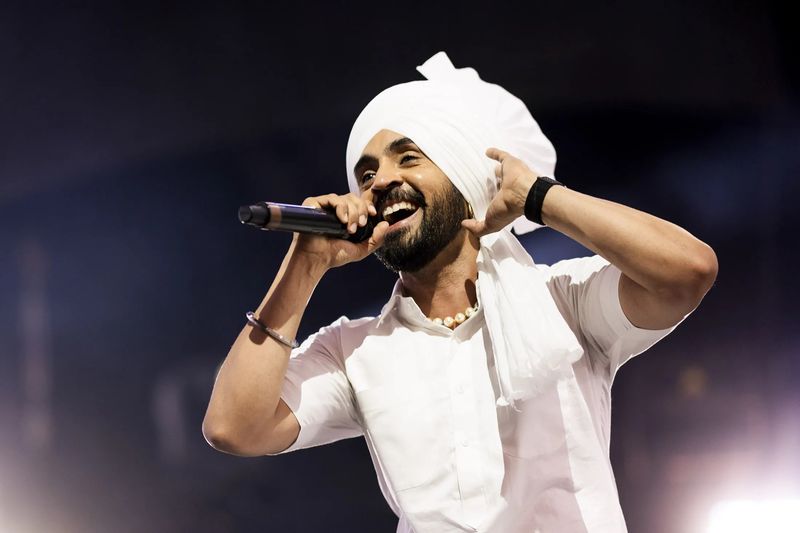 ਮੈਨੂੰ ਦੋਵਾਂ ਪਾਸਿਆਂ ਤੋਂ ਗਾਲਾਂ ਪੈ ਰਹੀਆਂ ਹਨ: Diljit Dosanjh