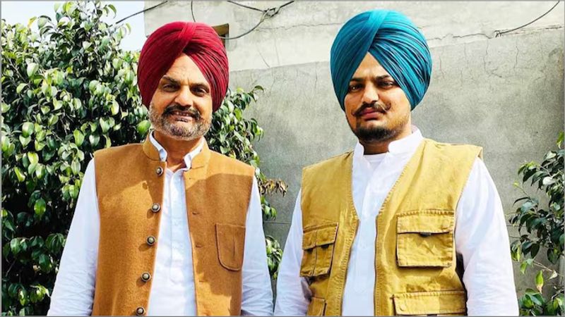 Sidhu Moosewala Security Issue: ਮੁੜ ਭਖਿਆ ਮੂਸੇਵਾਲਾ ਦੀ ਸੁਰੱਖਿਆ ਵਾਪਸੀ ਦਾ ਮੁੱਦਾ: ਪਿਤਾ ਬਲਕੌਰ ਸਿੰਘ ਨੇ ਸਰਕਾਰ ਨੂੰ ਘੇਰਿਆ