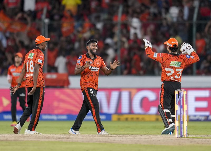 IPL 2026: ਸਨਰਾਈਜ਼ਰਜ਼ ਹੈਦਰਾਬਾਦ ਨੇ ਰੌਇਲ ਚੈਲੰਜਰਜ਼ ਬੰਗਲੁਰੂ ਨੂੰ 55 ਦੌੜਾਂ ਨਾਲ ਹਰਾਇਆ