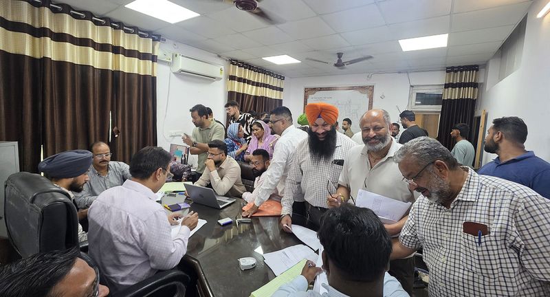 Punjab MC Election: ਨਾਮਜ਼ਦਗੀ ਪ੍ਰਕਿਰਿਆ ਮੱਠੀ ਚਾਲ ਨਾਲ ਸ਼ੁਰੂ