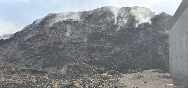Garbage Dump: ਕੂੜੇ ਦੇ ਢੇਰਾਂ ’ਚੋਂ ਨਿਕਲਦਾ ਧੂੰਆਂ ਮੁਸੀਬਤ ਬਣਿਆ