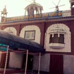 ਗੁਰਦੁਆਰਾ ਸਾਹਿਬ ਵਿਖੇ ਬੇਅਦਬੀ ਨੂੰ ਲੈ ਕੇ ਪ੍ਰਬੰਧਕ ਕਮੇਟੀ ਤੇ ਬਲਦੇਵ ਸਿੰਘ ਵਡਾਲਾ ਆਹਮੋ ਸਾਹਮਣੇ