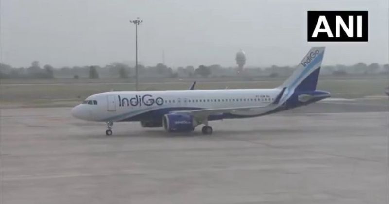 Noida International Airport ਤੋਂ ਵਪਾਰਕ ਉਡਾਣਾਂ ਸ਼ੁਰੂ; ਲਖਨਊ ਤੋਂ ਪਹਿਲੀ ‘ਇੰਡੀਗੋ’ ਫਲਾਈਟ ਪਹੁੰਚੀ