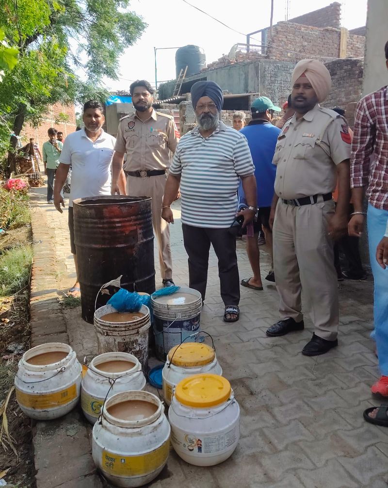 Massive Illegal Liquor Raid: ਆਬਕਾਰੀ ਵਿਭਾਗ ਨੇ ਵੱਡੀ ਮਾਤਰਾ ’ਚ ਲਾਹਣ ਬਰਾਮਦ ਕੀਤੀ